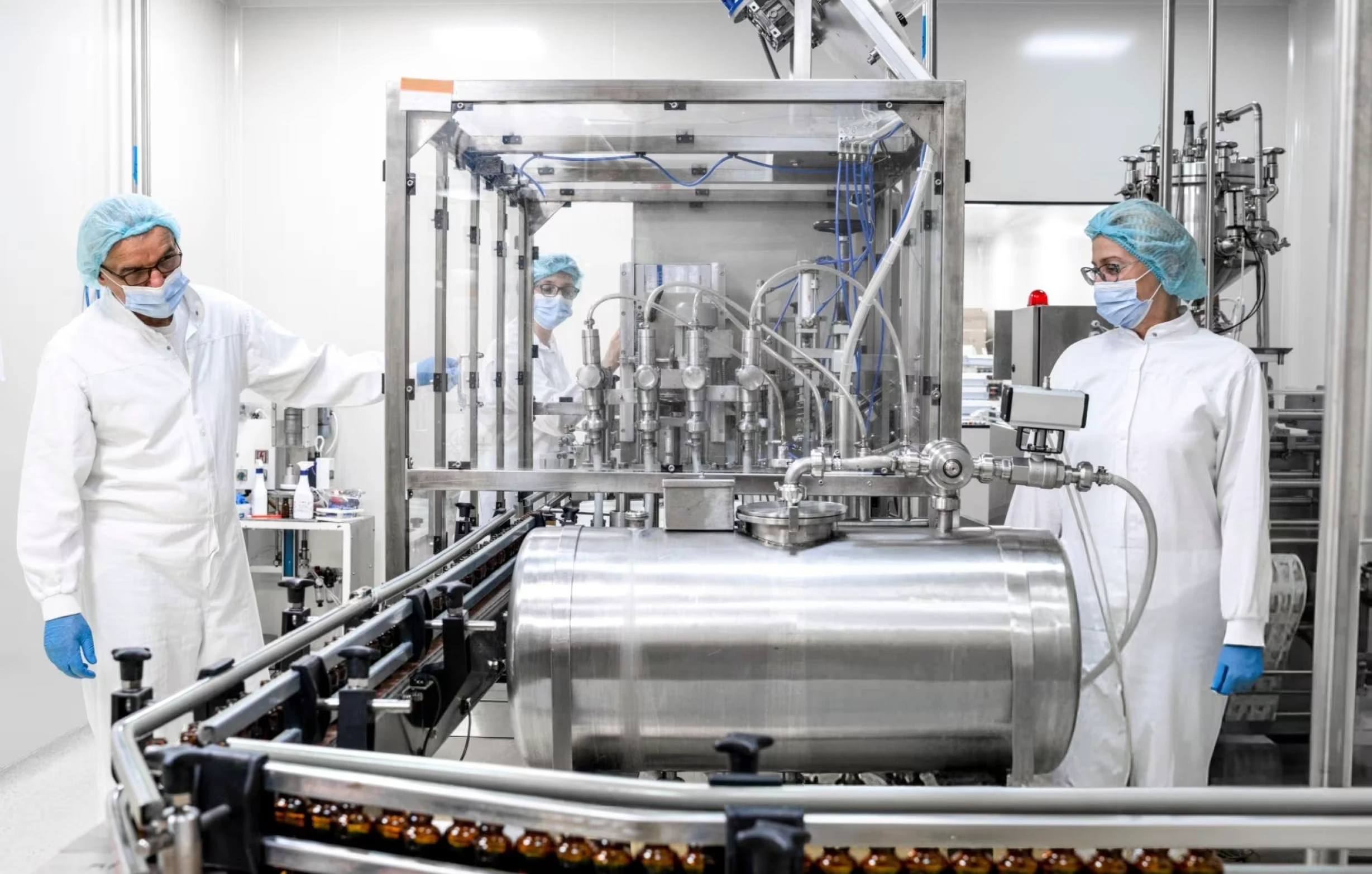 Pharmaceutical Laboratory Design and Furniture